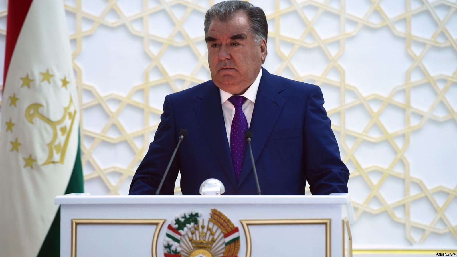 Заявление президента таджикистана. Эмомали Рахмон 1996. Эмомали Рахмон 2022. Эмомали Рахмон 1997.