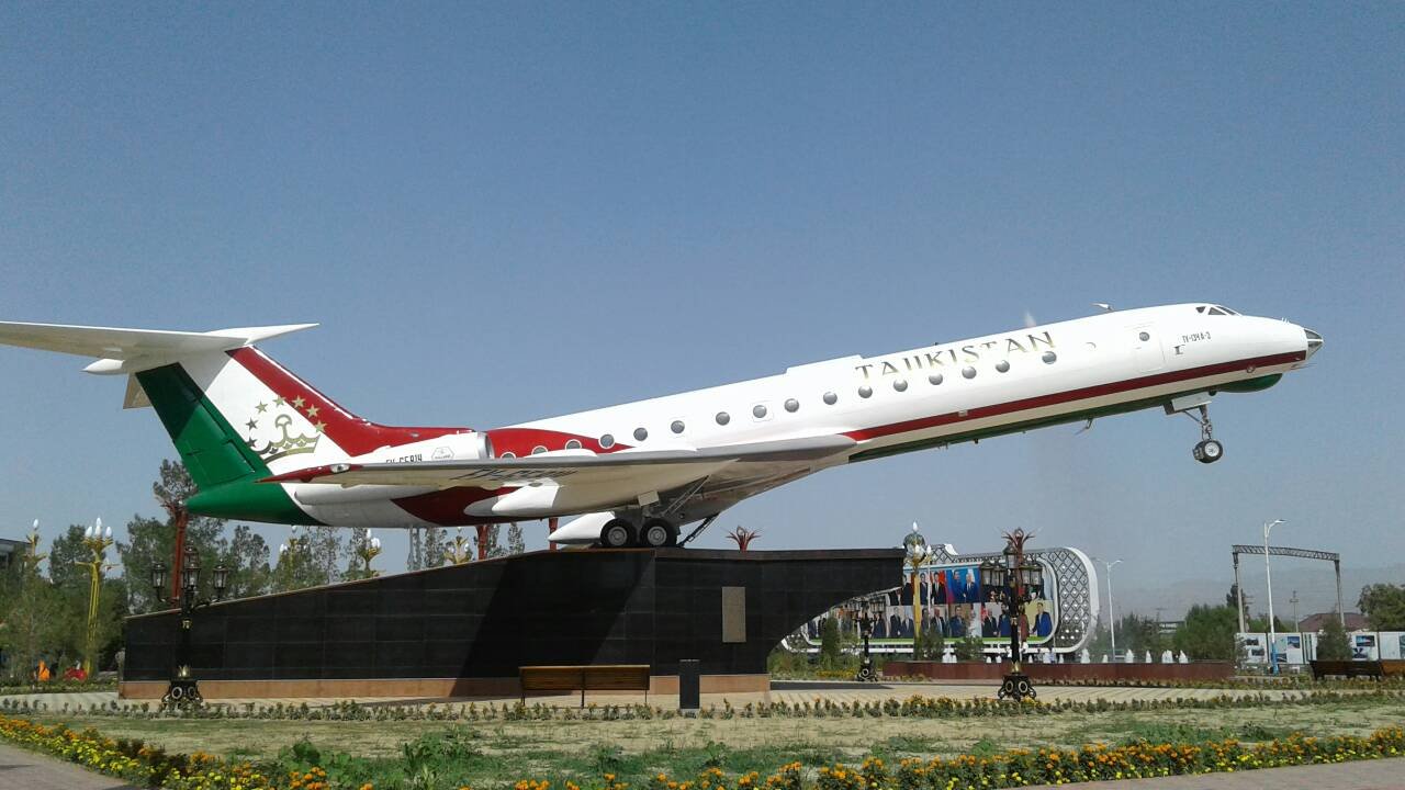 Таджикистанский аэропорт Худжанд. Душанбе Худжанд аэропорт. Таджикистан город Худжанд аэропорт. Аэропорт Худжанд 2023.