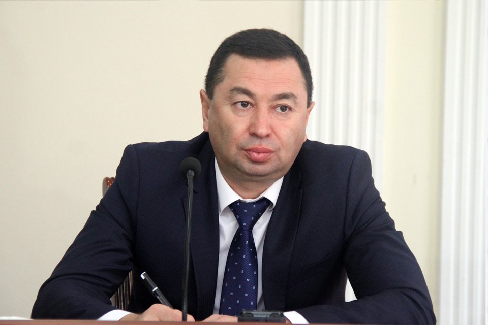 Зариф азизов