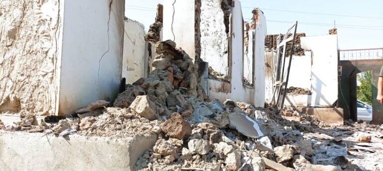 Акт вооруженной агрессии. Сгоревшие и разрушенные дома в Лакконе (ФОТО)